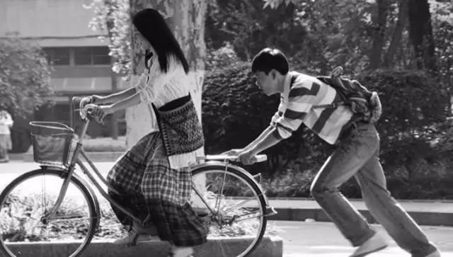 周国平:关于好男人,能卸妆时且卸妆