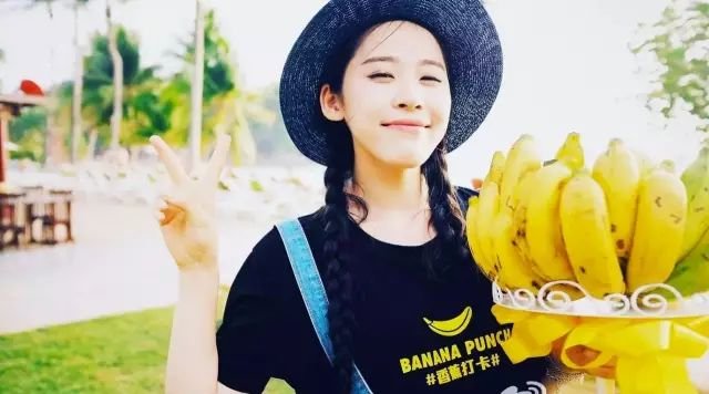 怀孕7个月仍有马甲线,这张“少女脸”完爆奶茶妹妹