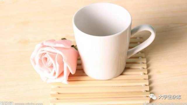 【封面报道】一杯热水